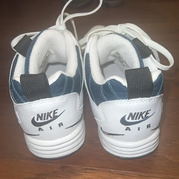 Vintage 90s Nike Air Cross Training Sneakers 7